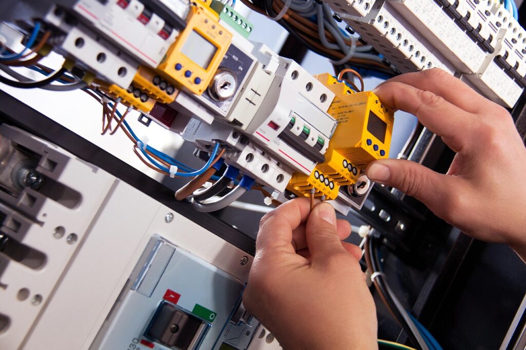 riparazione guasti elettrici a Taormina